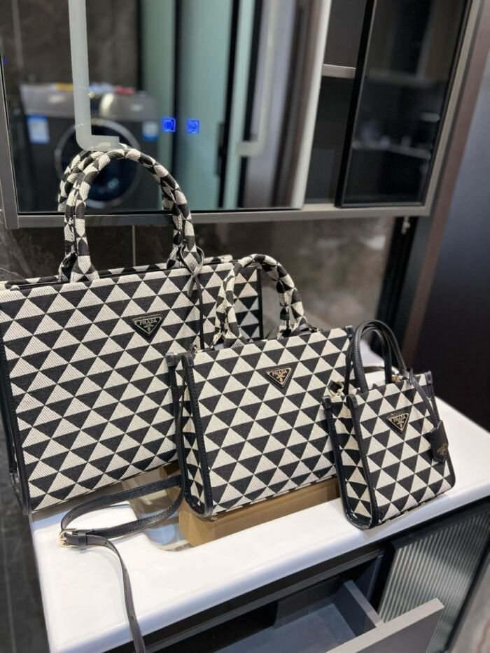 Prada Tote bag