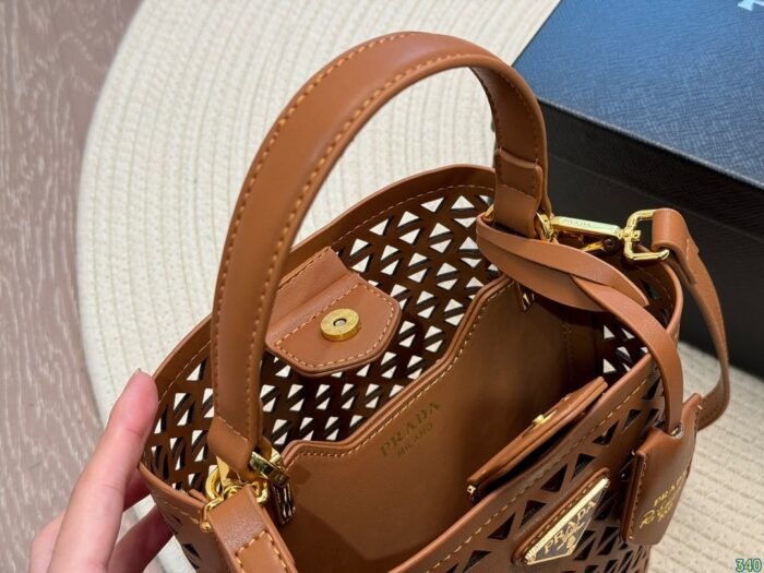 Prada Lingge hollow bag(3colors 18*18cm) - 图片 9