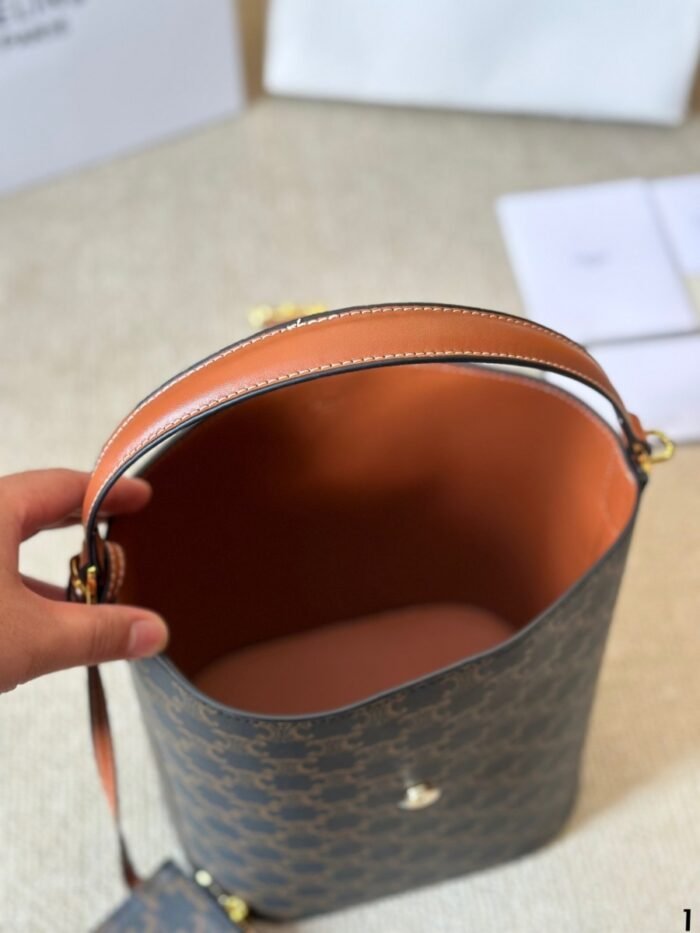 Celine 24s Louise Bucket Bag(3 colors 23cm) - 图片 6