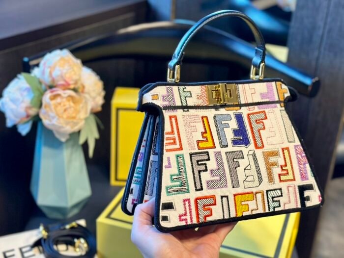 Fendi Peekaboo Embroidery Bag(3colors 23cm) - 图片 2