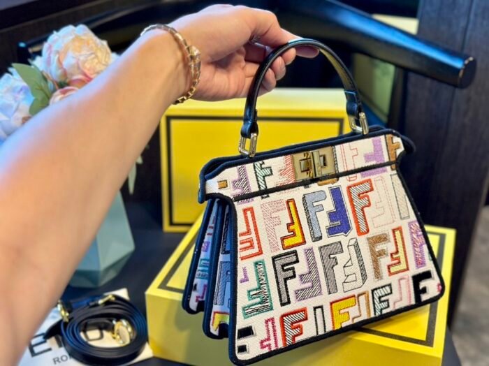 Fendi Peekaboo Embroidery Bag(3colors 23cm) - 图片 6