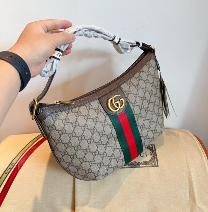 Gucci Half Moon Underarm Bag（34*24cm） - 图片 2