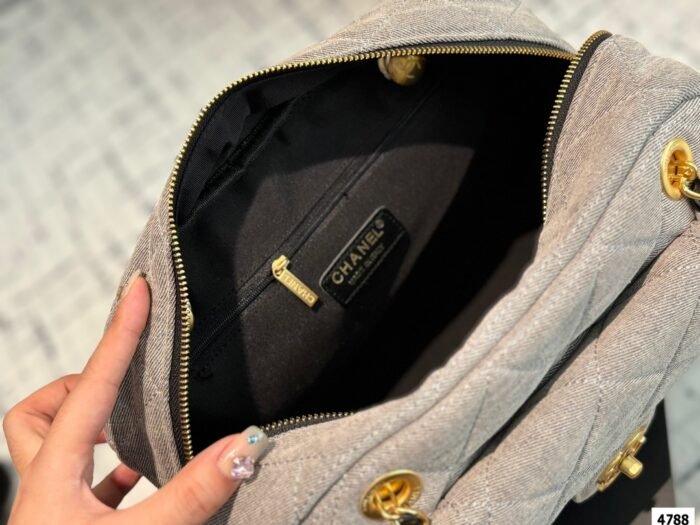 Chanel 24A Bowling Bag（33*21cm） - 图片 13