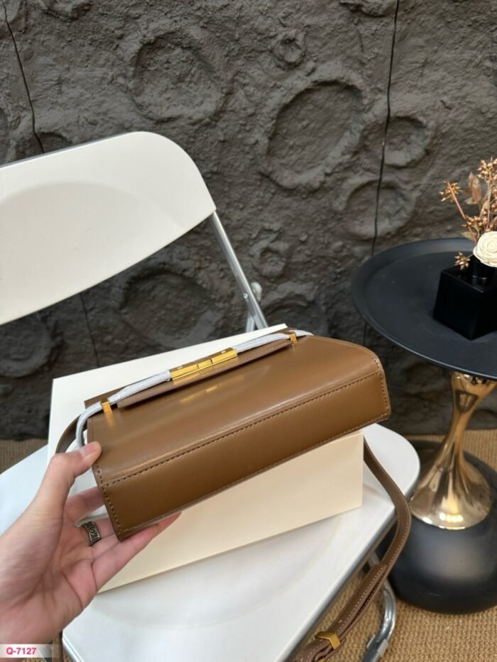 YSL Manhattan Nappa Leather Shoulder Bag（24*18cm） - 图片 6