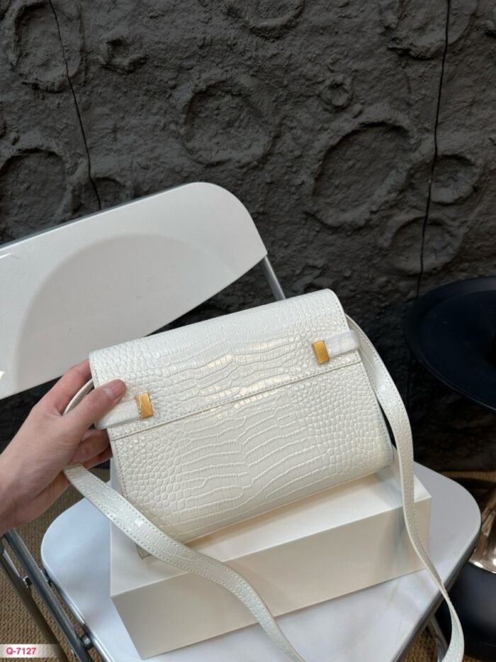 LV Manhattan crocodile patterned cowhide shoulder bag（24*18cm） - 图片 6