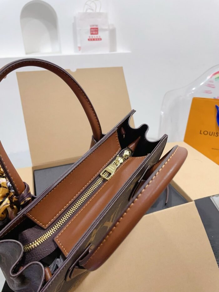 LV new handbag（25*21cm） - 图片 8