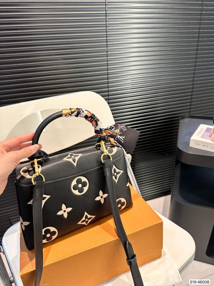 LV new postman bag（4colors 24*15cm） - 图片 8