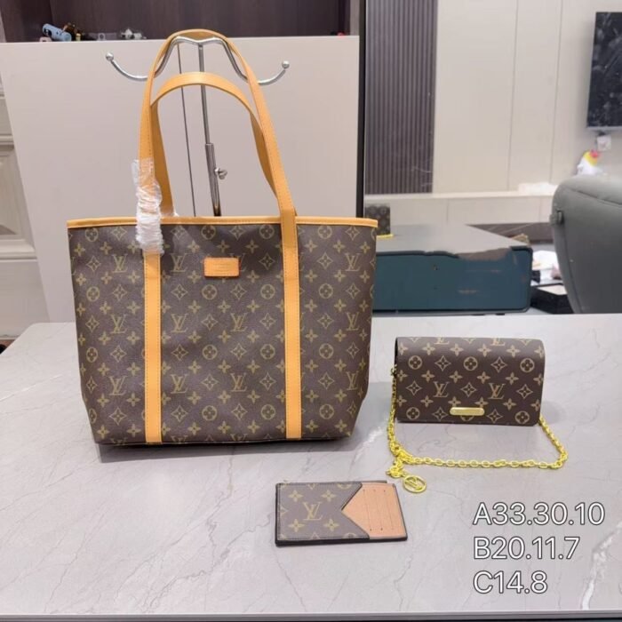 Louis Vuitton set L36