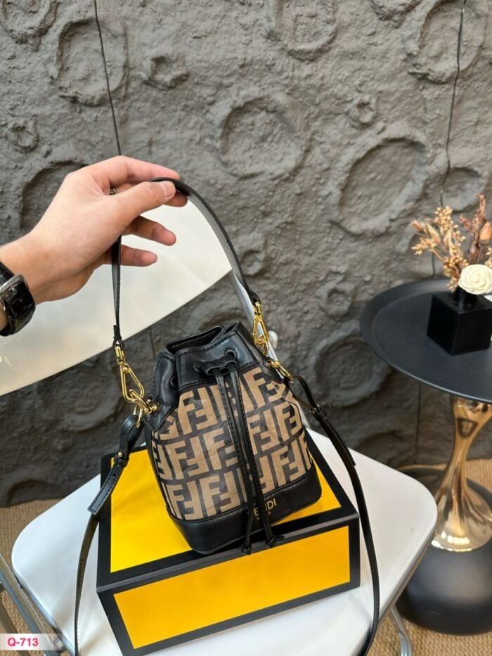 Fendi Bucket Bag(3colors17*13cm) - 图片 3
