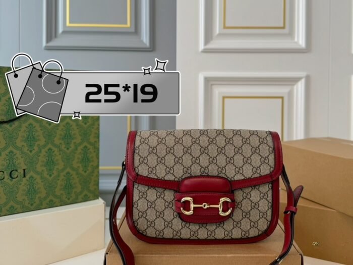 Gucci’s new 1955 saddle bag（7colors 25*19cm）