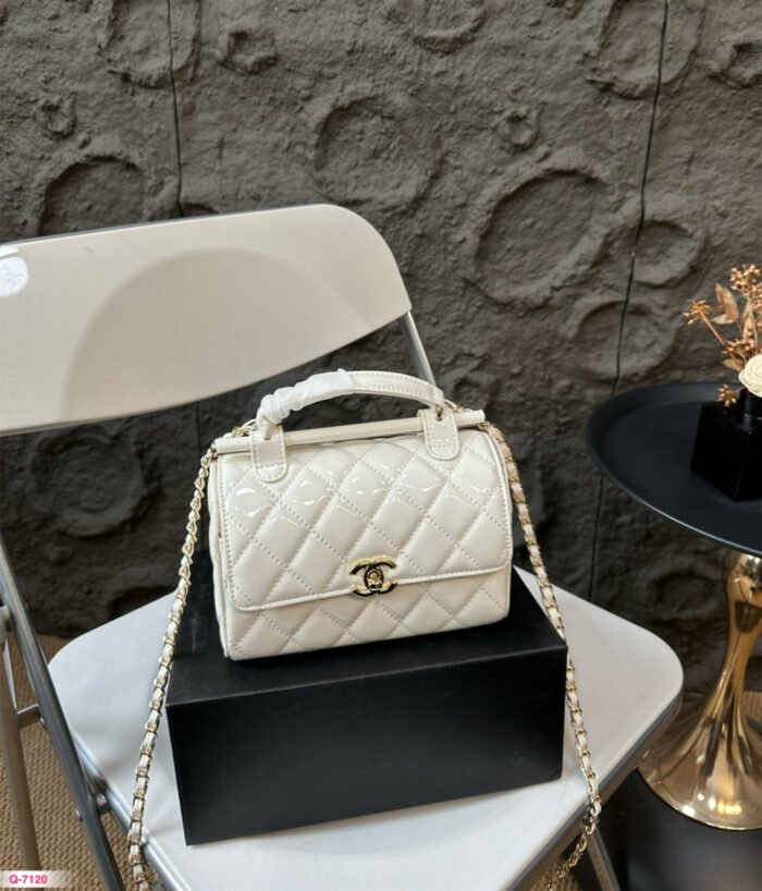 Chanel small square bag（5colors 18*13cm）
