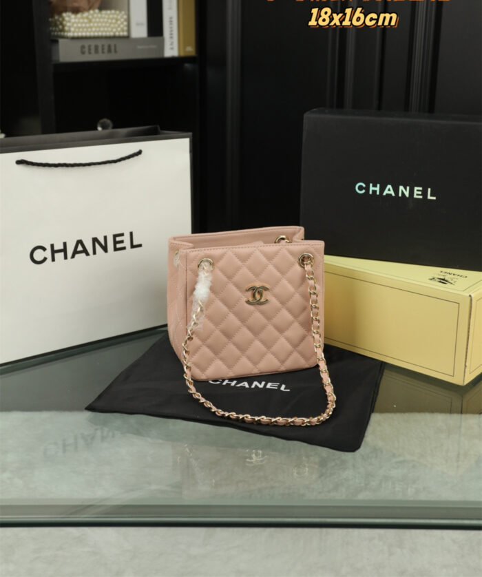 Chanel Hobo Bucket Bag（18cm 4colors）
