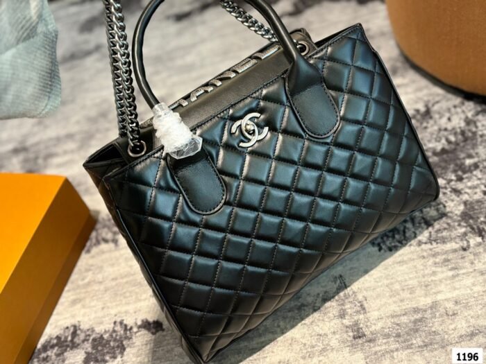 Chanel new handbag（32*24cm） - 图片 4