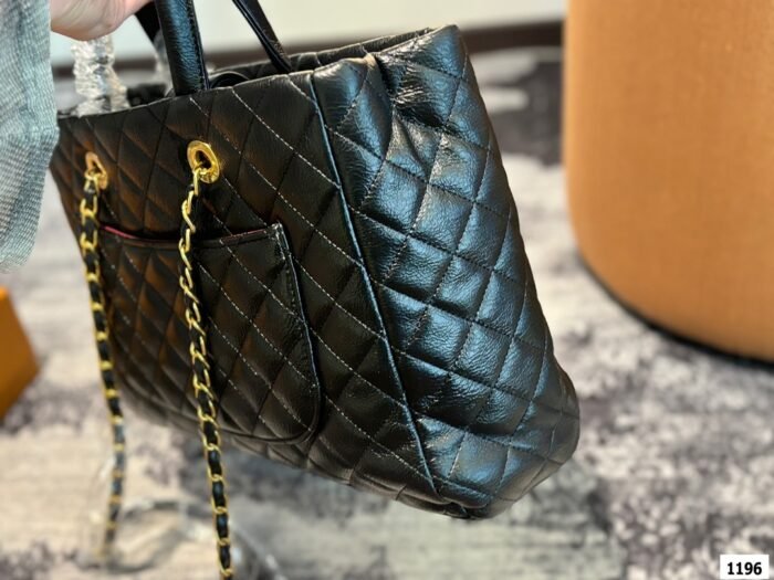 Chanel new handbag（33*26cm） - 图片 4