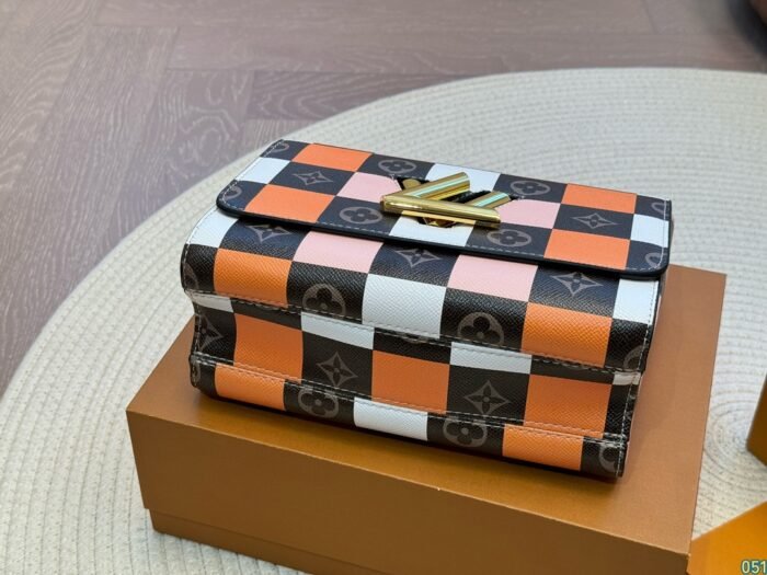 LV Twist new handbag（23*16cm） - 图片 7