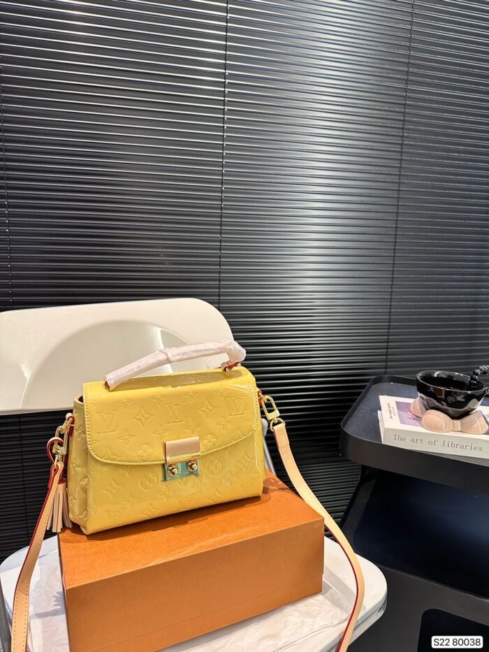 LV Croisette patent leather flap handbag(3colors 24*17cm) - 图片 2