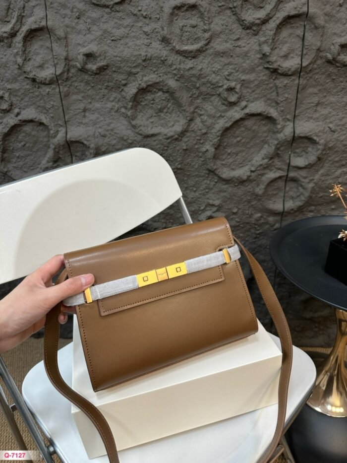 YSL Manhattan Nappa Leather Shoulder Bag（24*18cm）