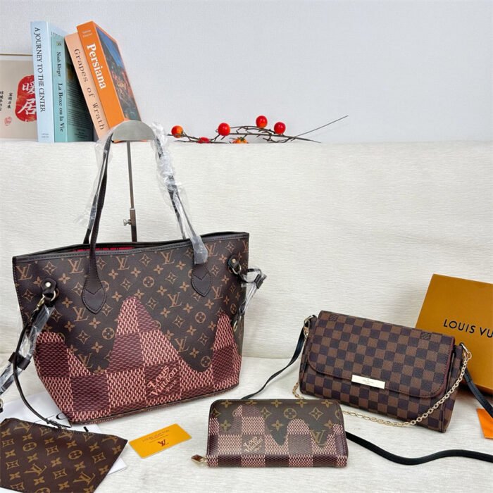 Louis Vuitton set L23