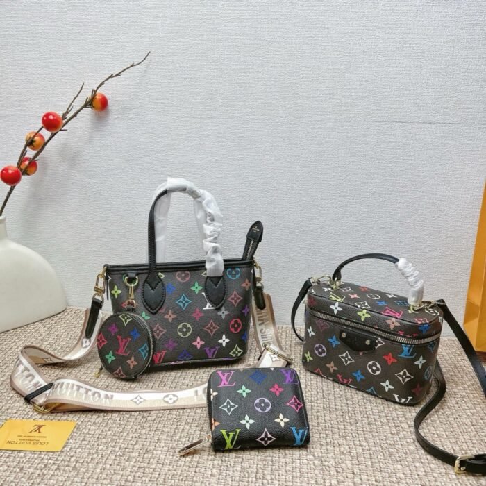 Louis Vuitton set L57